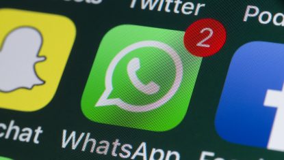 Whatsapp, Facebook, Snapchat and other phone Apps on iPhone screen