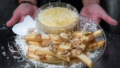 The Creme de la Creme Pommes Frites, the world’s most expensive french fries, according to the Guinness Book of World Records, are seen at Serendipity 3 restaurant New York