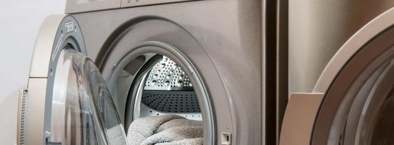 washing-machine-2668472_1920-1024×683