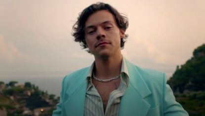 Harry-Styles-dans-le-clip-de-Golden-416512