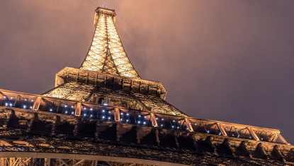 Parachute tour eiffel