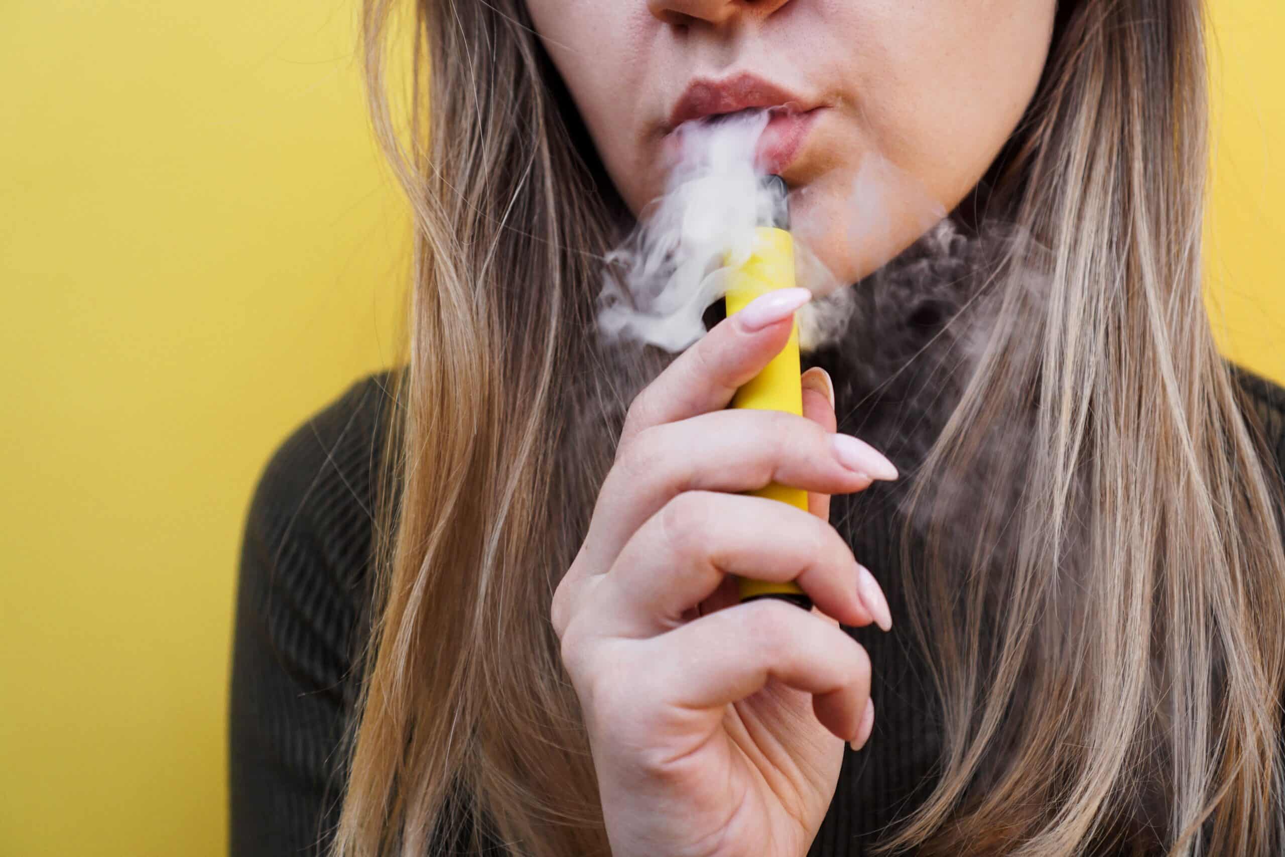 puff-cigarette-electronique-compresse-scaled