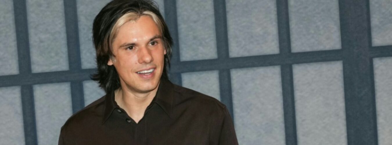 orelsan-au-grand-rex-a-paris-lors-de-la-premiere-yoroi-le-16-octobre-2025