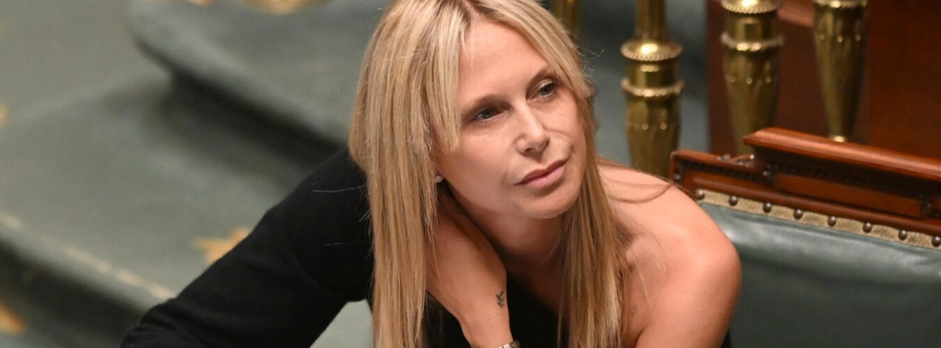 4SCJ3IKX4FBGZBXI7WRQM4FMZM