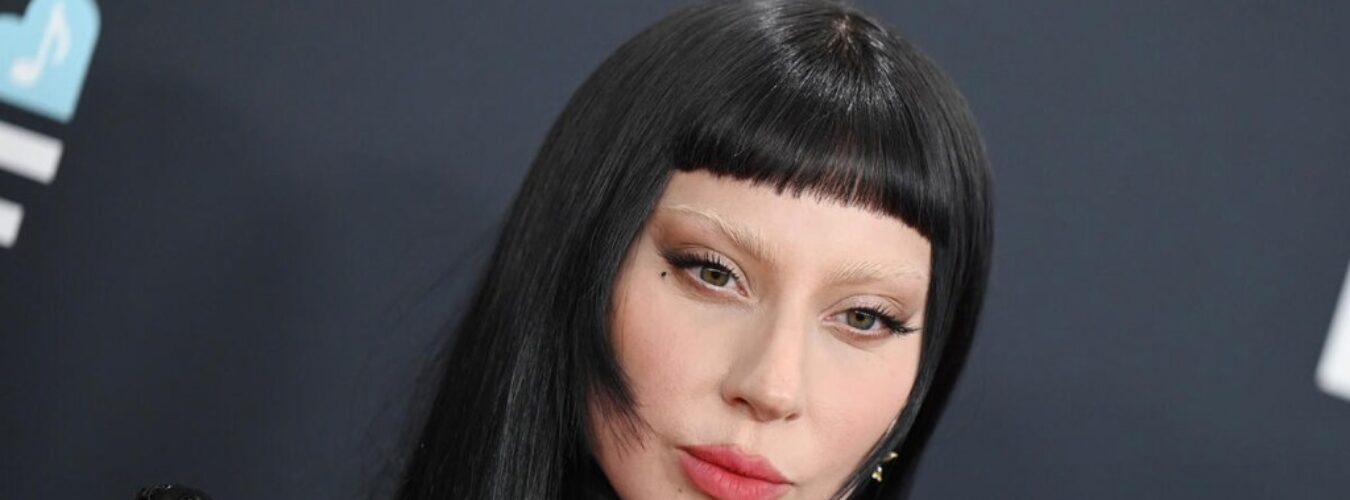 Lady-Gaga-taquine-apparemment-les-paroles-de-l39album-Mayhem