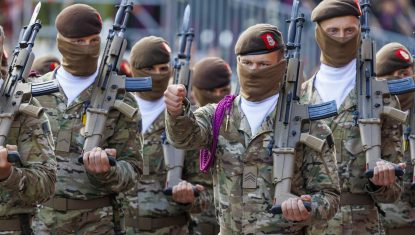 UHIIA43HMNFDREKIWSSLD3WRQY