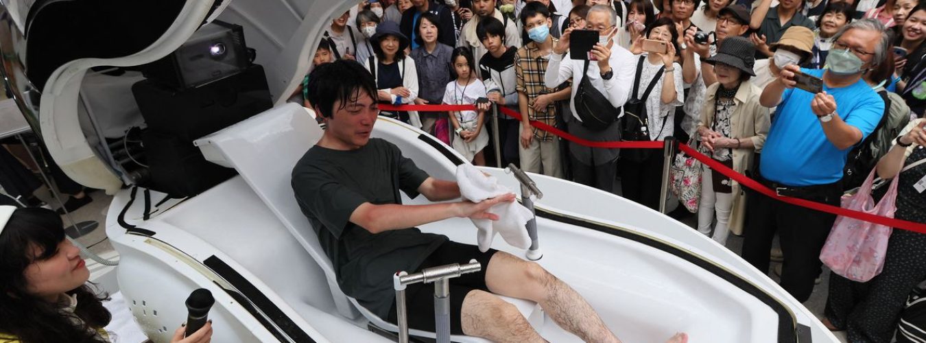 Human Washer in the Future at Osaka Expo