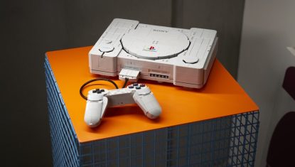 d92c2075-weekend-lego-x-playstation-la-ps1-revient-en-1911-briques-et-avec-gran-turismo-et-ape-escape__908_512__0-760-8058-5303